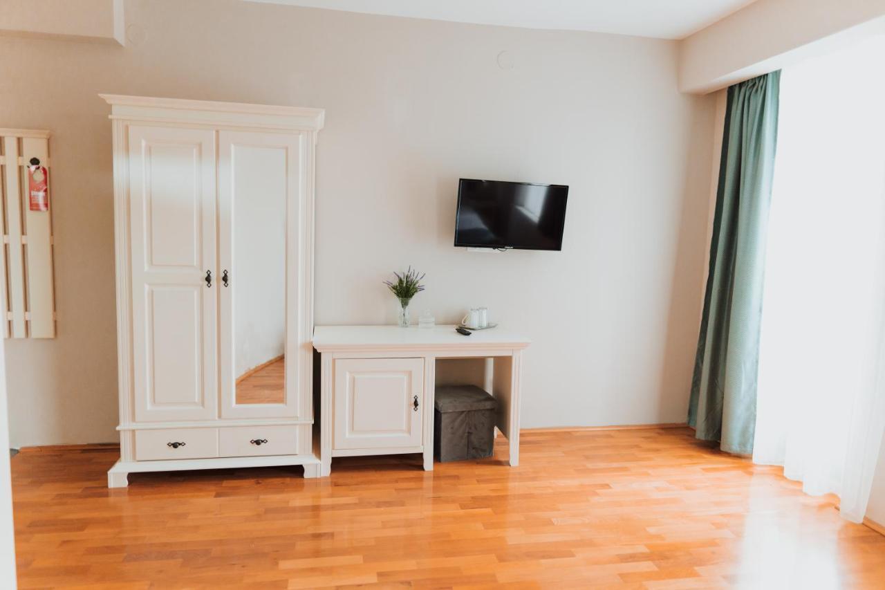 Green Villa Сібіу Екстер'єр фото